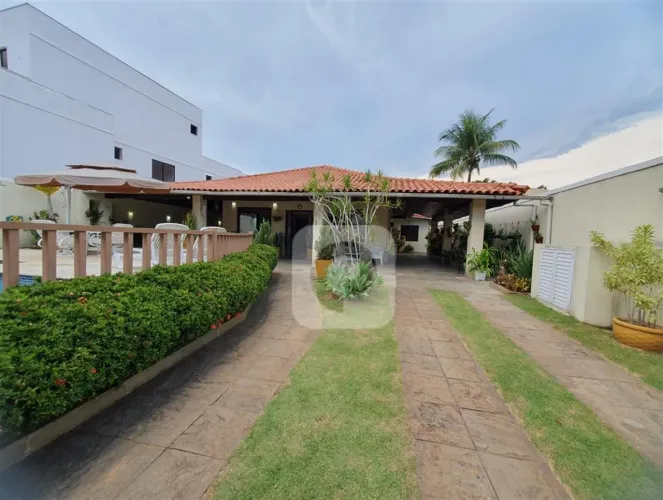 Casa linear 400m2 na Barra da Tijuca - Condomínio RioMar