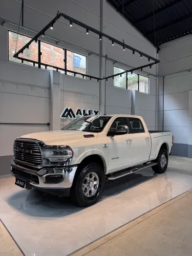 RAM 3500 6.7 LARAMIE 22/22 DIESEL UNICO DONO