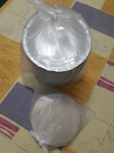 02 CAIXAS MARMITEX ALUMÍNIO GRANDE N° 8, COM 220 MARMITEX e 162 TAMPAS 