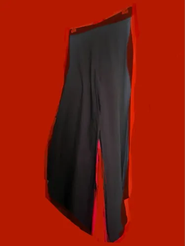 Calça Oh Boy! Preta charmosa com fendas nas pernas nas laterais 