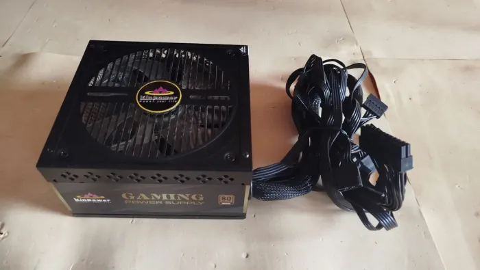 Fonte Gamer King Power Com Leds RGB 650 W