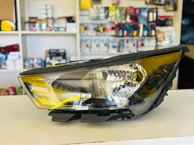 Farol HB20 2023/2024 S/Led - NOVO 