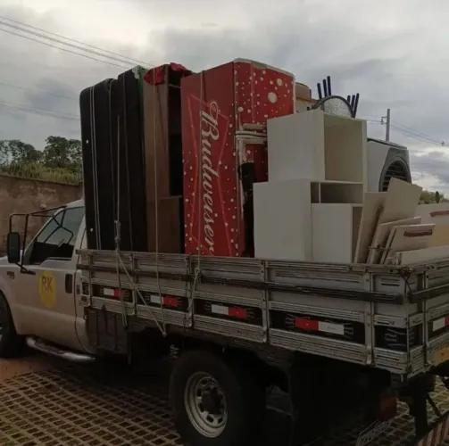 Fretes e Mudanças em Geral