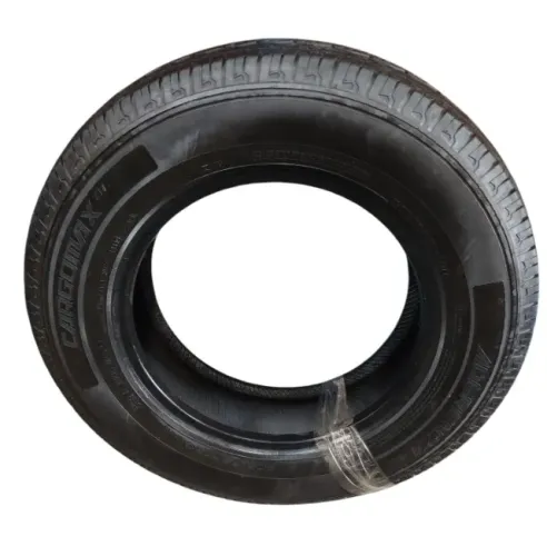 Pneu 205/75R16C Usado Com Detalhe (34)