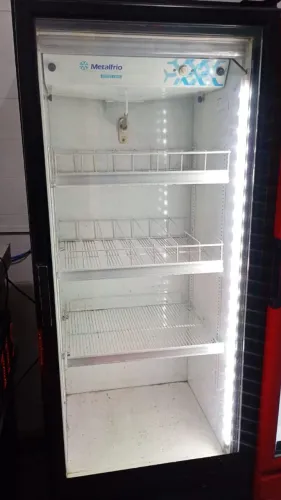 GELADEIRA EXPOSITORA 350 L 