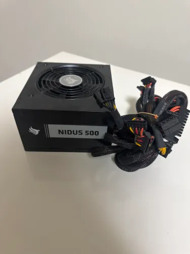 fonte pichau nidus 500
