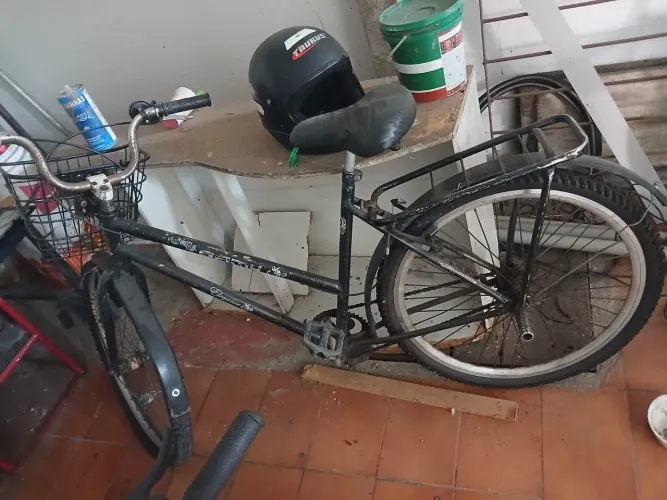 Vendo bicicleta aro 26 [250 reais ]