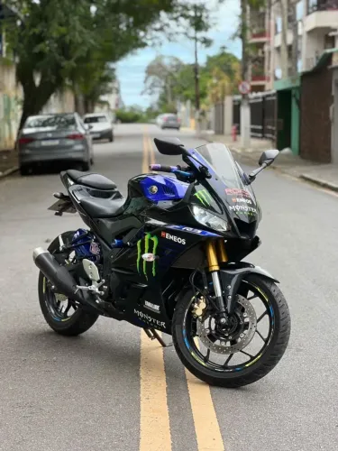 YAMAHA YZF R3 2021 - NOVÍSSIMA