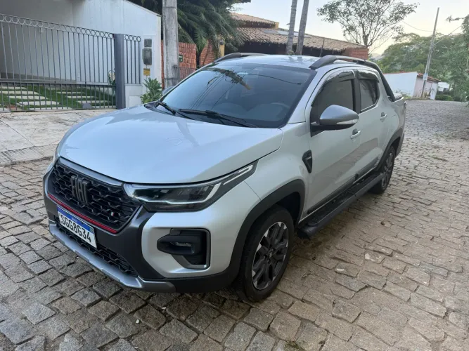 Fiat Strada Ultra 1.0 Flex Turbo CD Aut. 2025