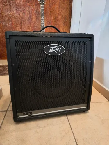 Caixa amplificada Peavey kb3 para teclados - usada