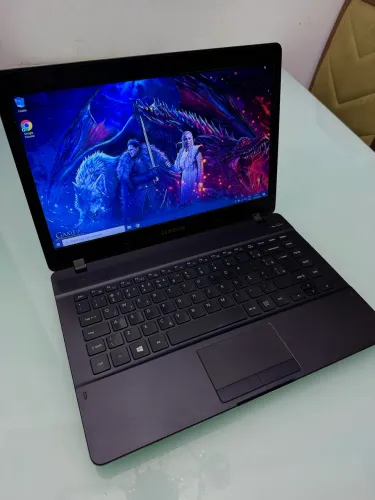 Notebook Samsung completo + Brinde 