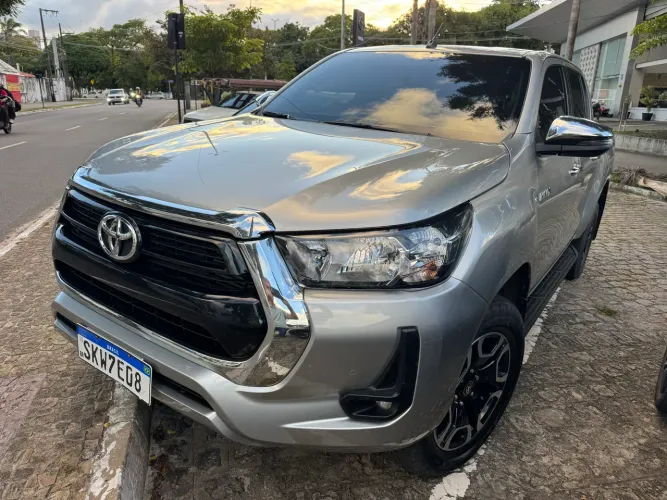 Toyota Hilux CD SRV 4X4 2.8 TDI Diesel Aut. 2024