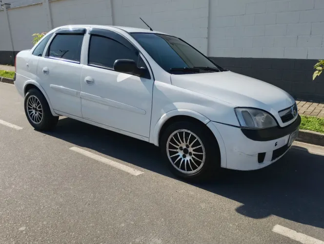 Chevrolet Corsa Sed. Premium 1.4 8V Econoflex 4P 2009