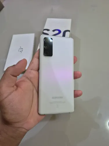 Samsung Galaxy S20 FE 5G - Impecável
