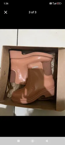 Bota melissa tratorado 
