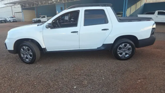 Renault Duster Oroch Intense 1.6 Flex 16V Mec. 2025