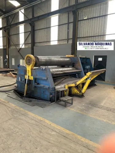 Calandra CNC 4 rolos com inicial 25 mm x 2500 mm excelente estado 