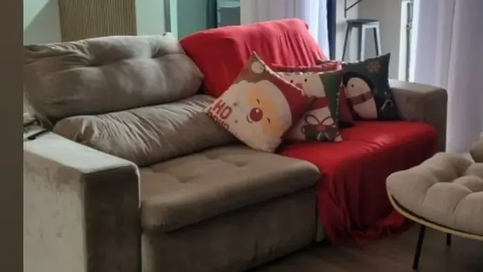 SOFÁ RETRÁTIL E RECLINÁVEL 2,30m - CONFORTO E ÓTIMO ESTADO