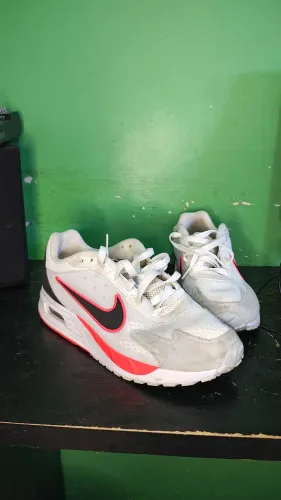 Nike Air Max Solo