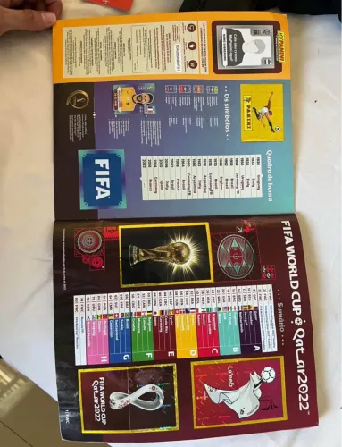 Álbum da copa de 2022 completo 
