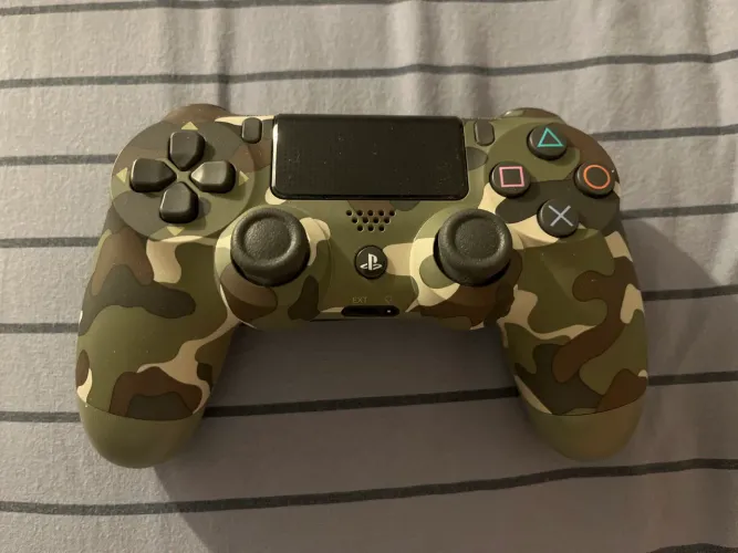 Controle PS4 militar
