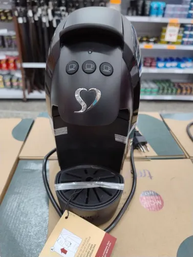 Máquina de café em Cápsulas Luna 3 corações( Vai com cápsulas brinde)