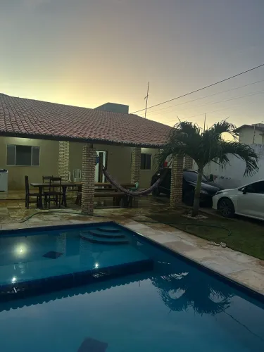 Alugo excelente casa na Praia de Águas belas