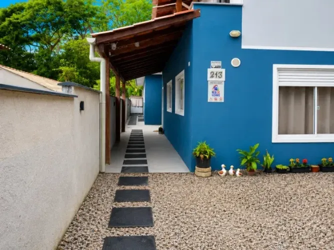 ? CASA PARA ALUGUEL - R$ 2.000,00