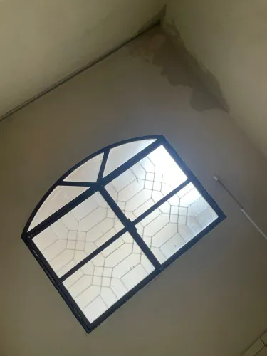 Portão antigo 800 e janela 300