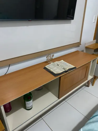 Rack para TV + 2 Criados-Mudos - Conjunto Completo | Oportunidade