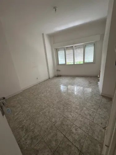 Imóvel para venda possui 29 metros quadrados em Centro - São Paulo - SP