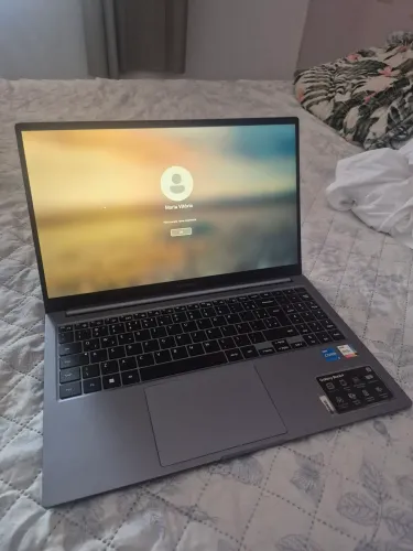 Samsung book4