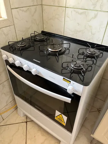 Vende-se fogão 5 bocas