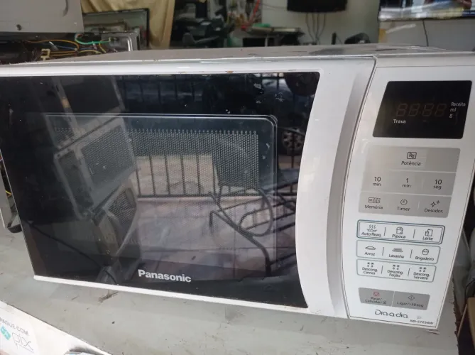 Microondas Panasonic 21 litros