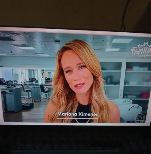 Vendo televisão 