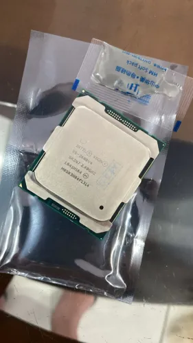 Kit Xeon E5 2680 V4 + QIYIDA X99 K9S LGA 2011-3 DDR4