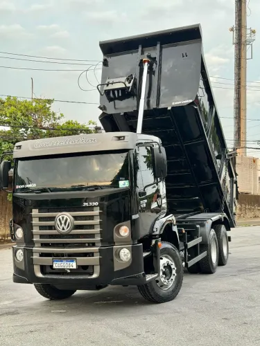 VOLKSWAGEM 31330 TRAÇADO CAÇAMBA 2022