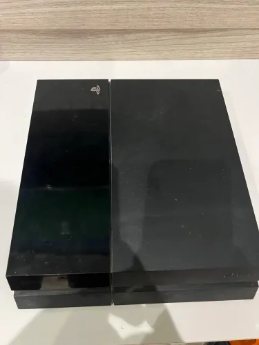 Playstation 4 com defeito, leia o anucio 