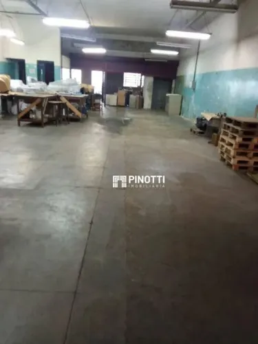 Prédio, 585 m² - venda por R$ 2.150.000,00 ou aluguel por R$ 15.166,00/mês - Rudge Ramos -