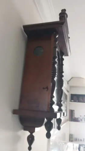 Vendo relógio de parede de 1938 como entrada aceito moto np 