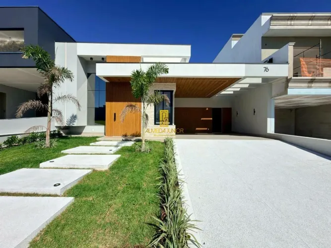 Casa com 3 dormitórios à venda, 191 m² por R$ 2.290.000 - Condomínio Dona Maria Cândida -