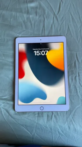 iPad 5ª geração 32gigas 