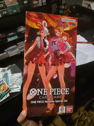  1 Box Heroines Special Set One Piece