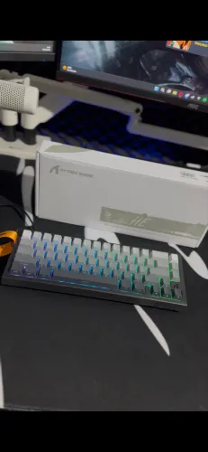 TECLADO X68 HE ATTACK SHARK