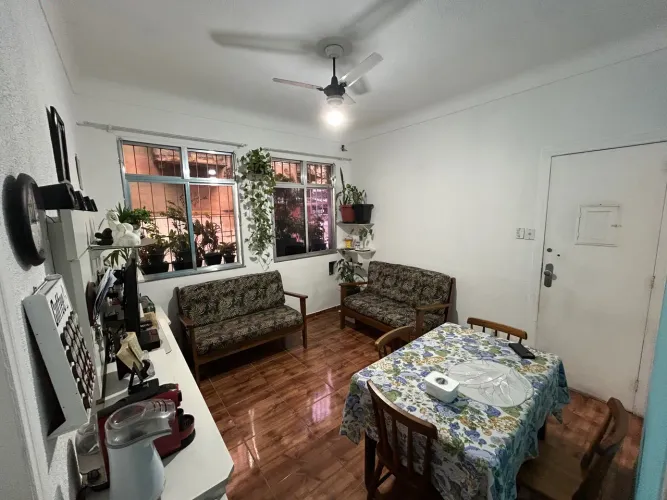 Apartamento à venda na Rua Falet, Santa Teresa, Rio de Janeiro - RJ