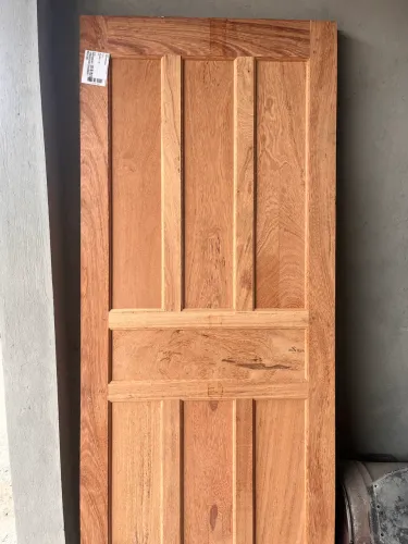 Porta Externa Nova 2,10 x 80
