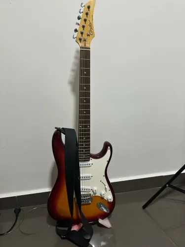 Guitarra stratocaster + amplificador ibanez tone blaster tb15R raridade