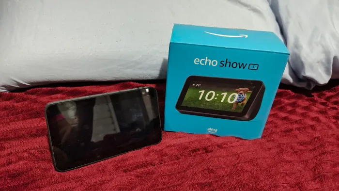Echo Show 5 - Amazon Alexa