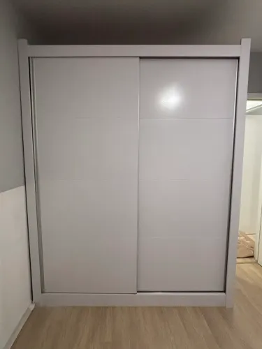 Guarda - roupa