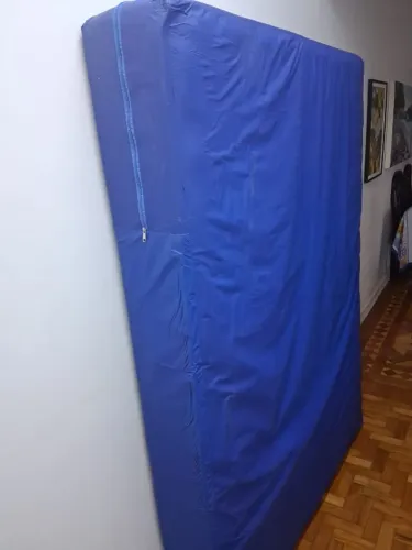Colchão de casal seminovo